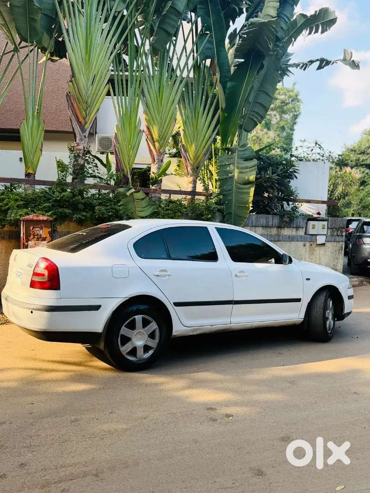 Skoda Laura Elegance 2007
