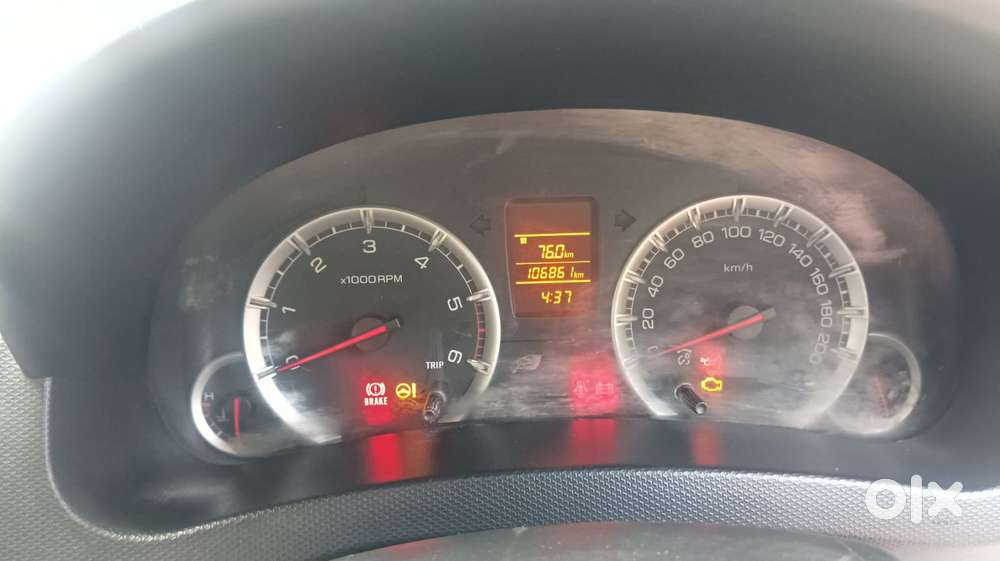 Maruti Suzuki Swift Dzire Vdi Optional, 2014, Diesel