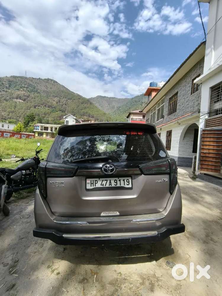 Toyota Innova Crysta 2017