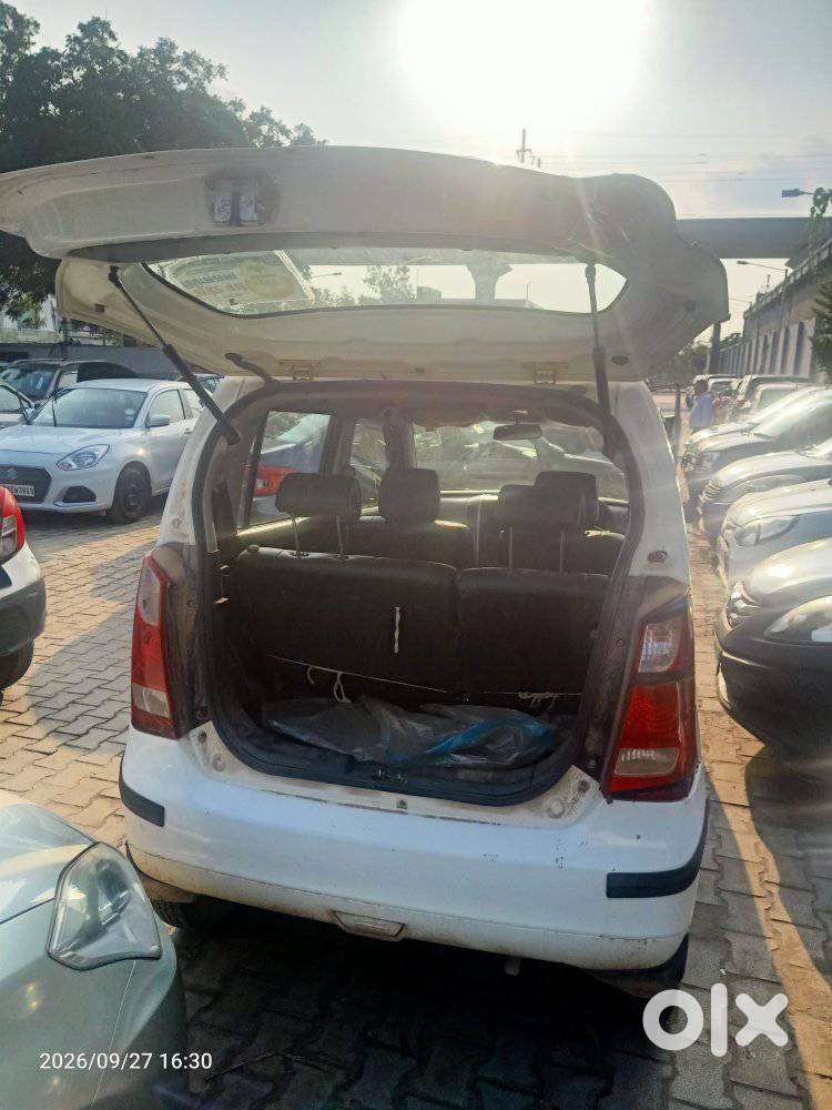 Maruti Suzuki Wagon R Lx Bs Iv, 2015, Petrol