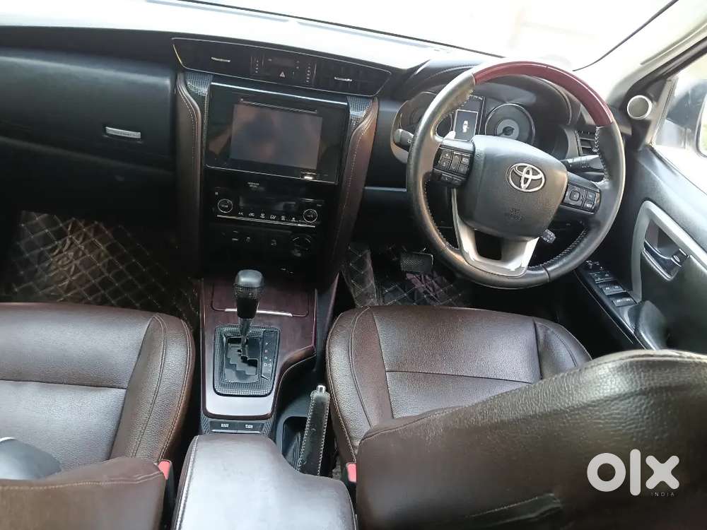 Fortuner Sigma 4  Automatic Transmission Best Condition