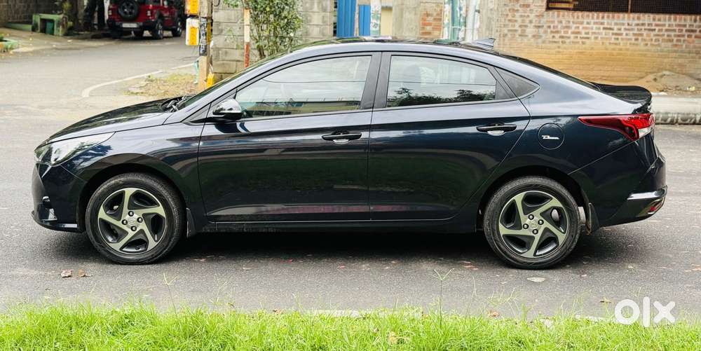 Hyundai Verna S+, 2022, Diesel