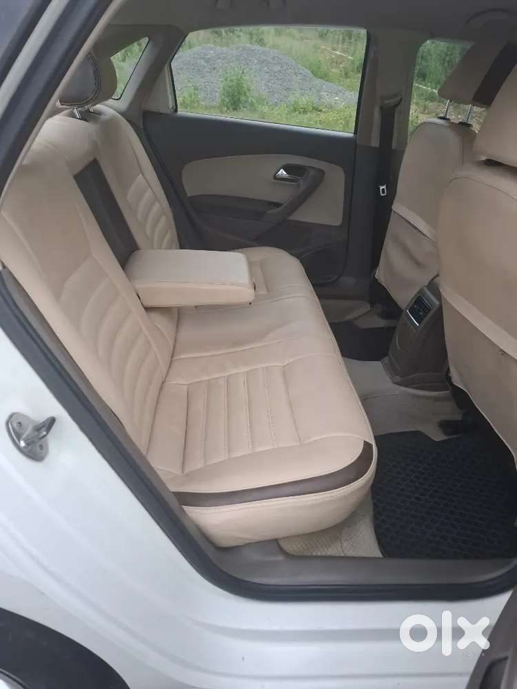 Skoda Rapid 1.6 Elegance 2013