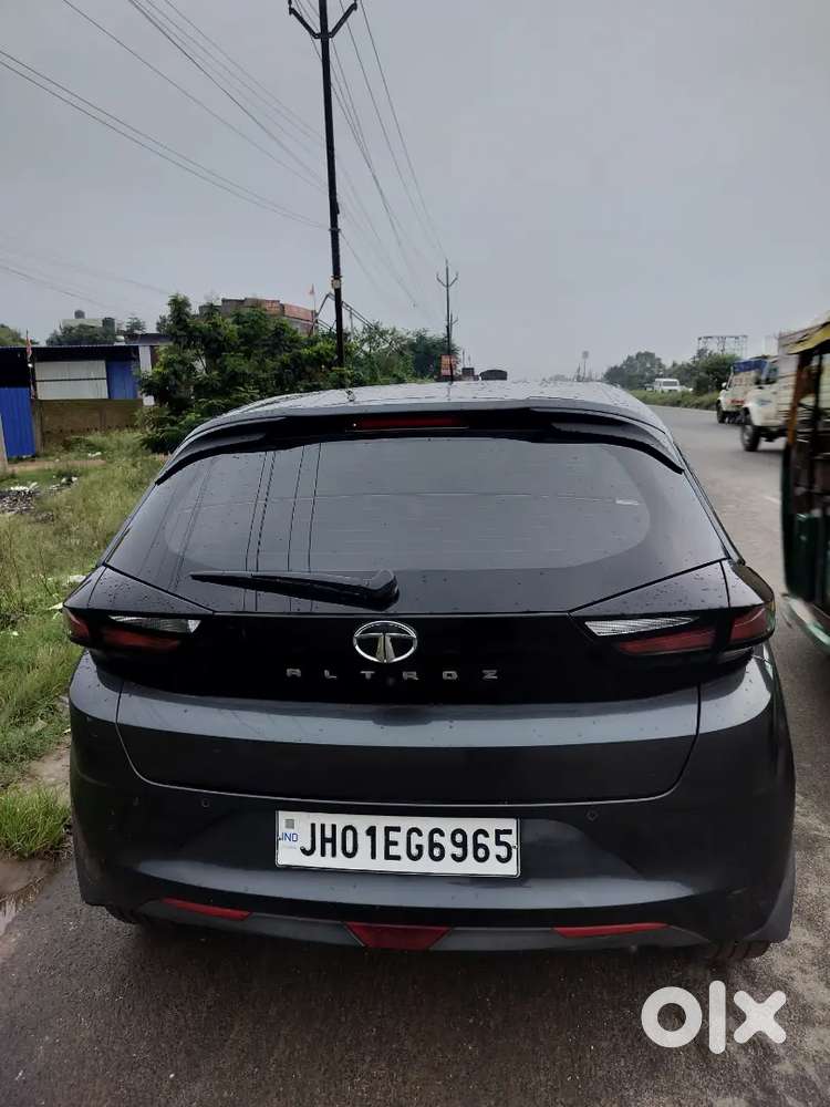 Tata Altroz Top Varient Xz 1.2 In Mint Condition Selling