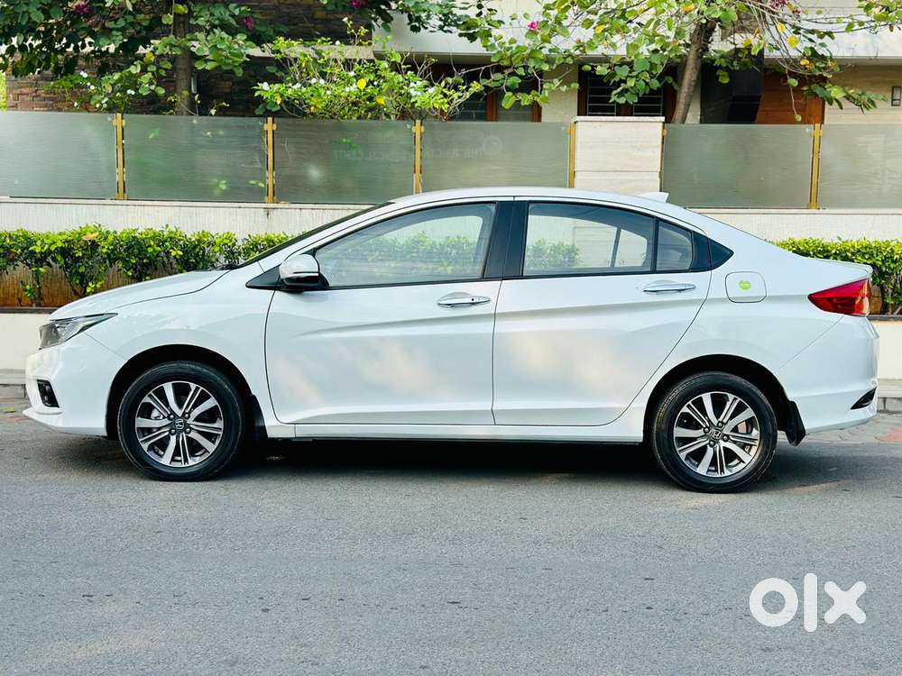 Honda City V Mt Exclusive, 2022, Petrol