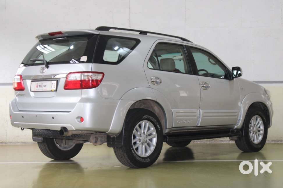 Toyota Fortuner 3.0 4x4 Manual, 2010, Diesel