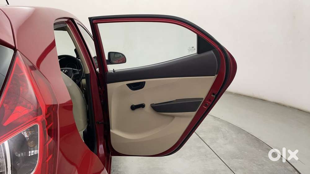 Hyundai Eon Magna + (o) 1.0 Litre Kappa, 2017, Petrol