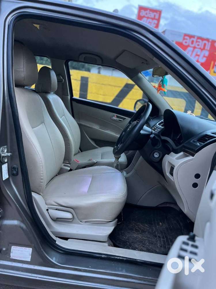 Maruti Suzuki Swift Dzire Vxi Optional, 2017, Petrol