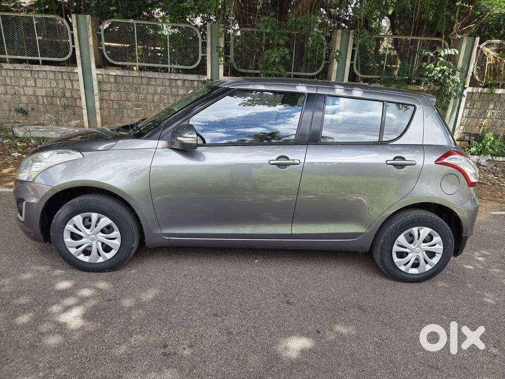 Maruti Suzuki Swift Vxi + Manual, 2016, Petrol