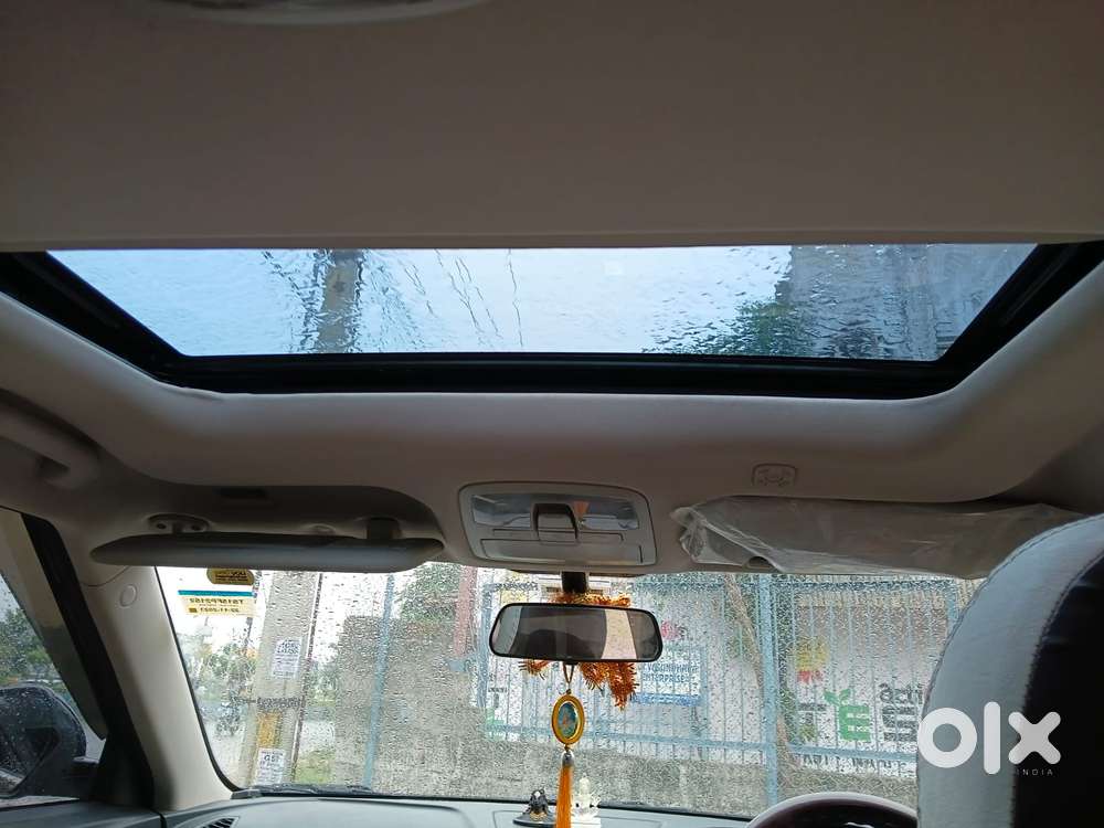 Mahindra Xuv300 W6, 2023, Petrol