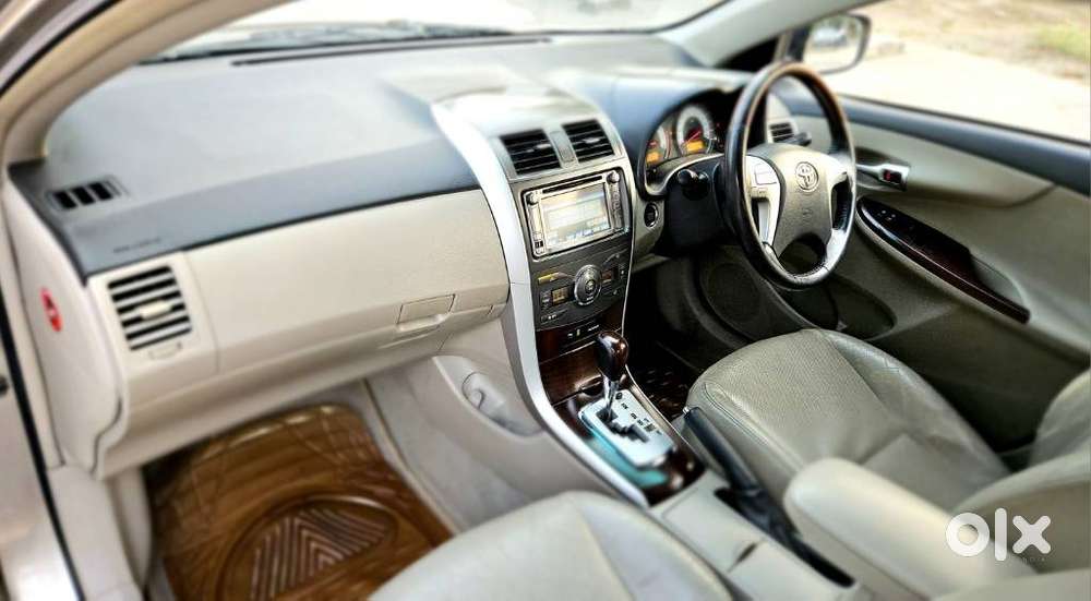 Toyota Corolla Altis Vl, 2011, Petrol