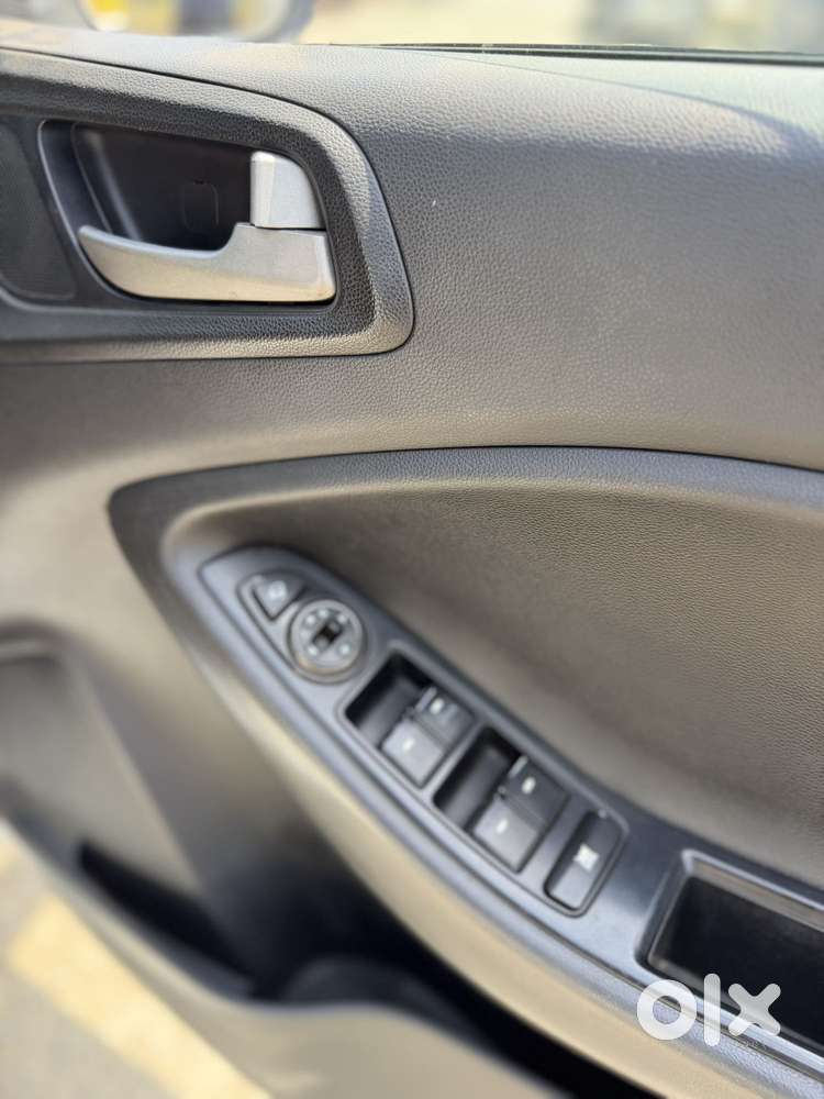 Hyundai I20 Diesel Asta Dual Tone, 2017, Diesel