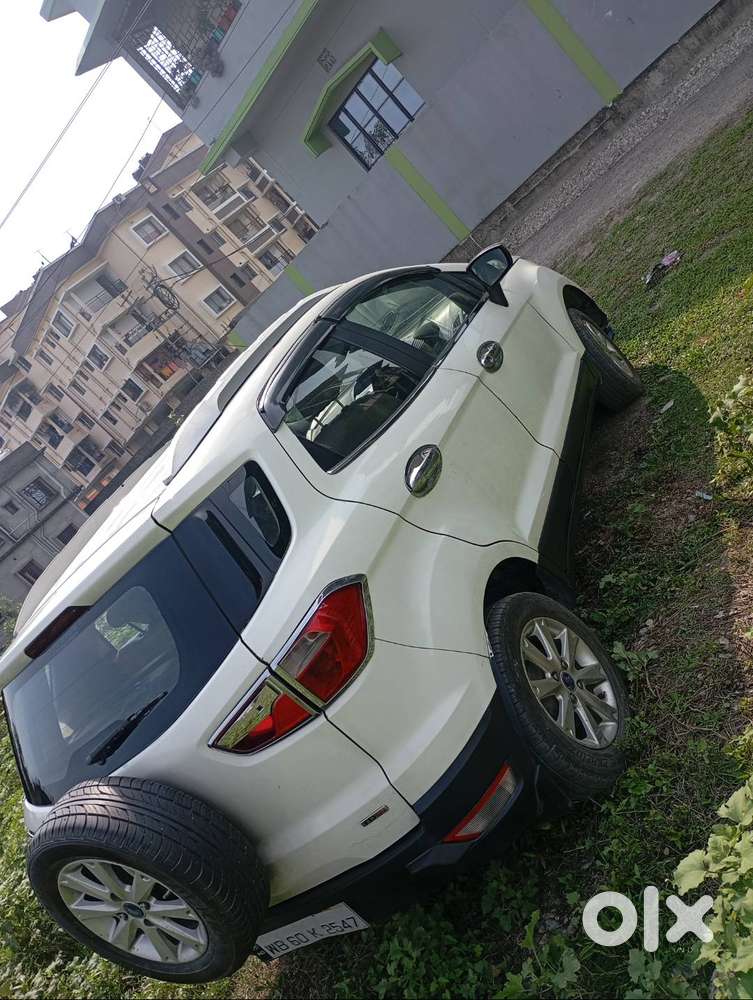 Tax Upto 2029, Four Tyre And One Extra Are 5months Old, All Papers  Ok