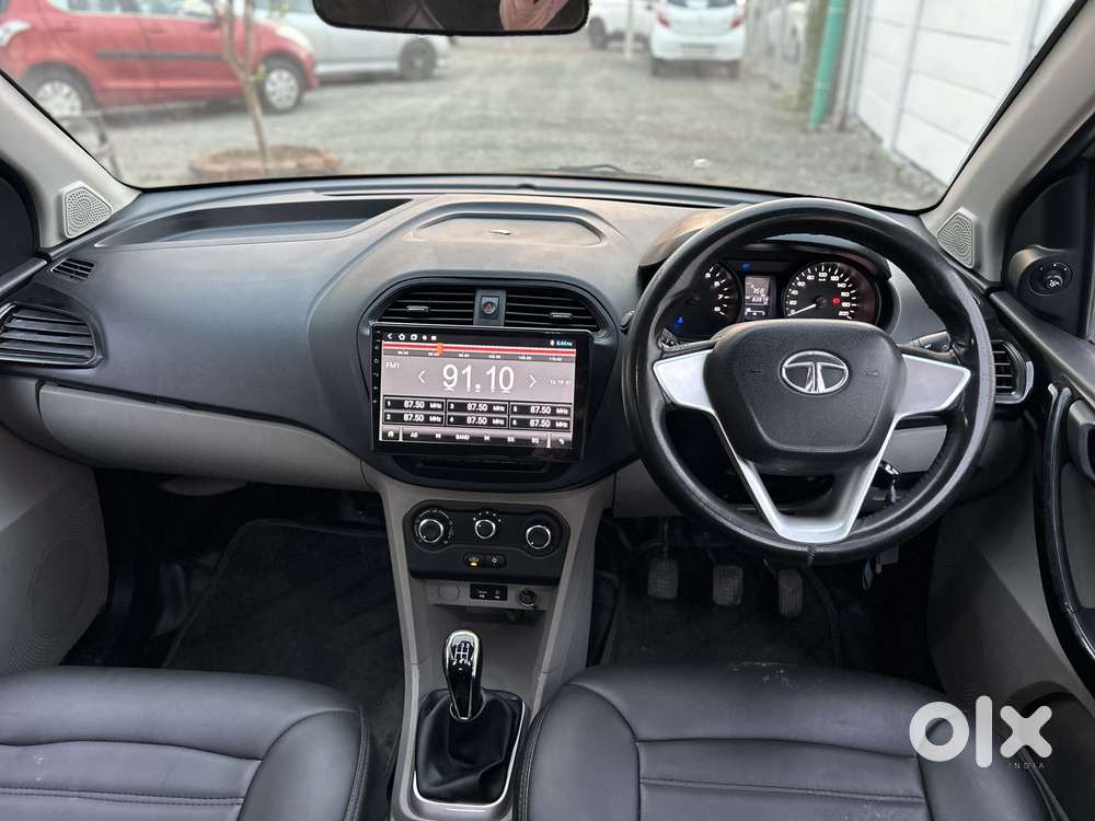 Tata Tiago 1.2 Revotron Xt (o), 2017, Petrol