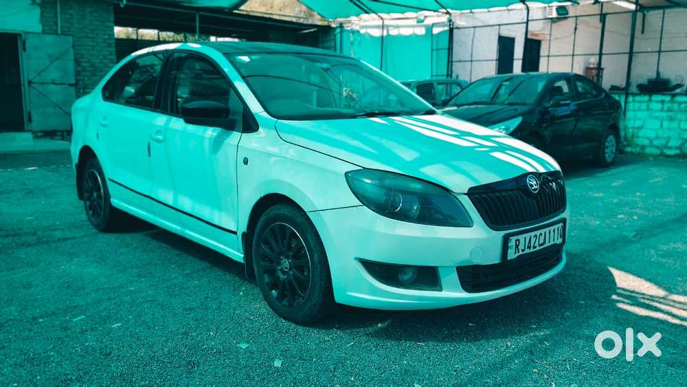 Skoda Rapid 1.5 Tdi At Elegance Black Package, 2015, Diesel