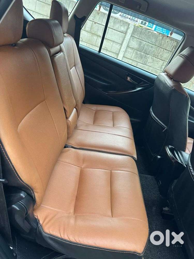 Toyota Innova Crysta 2.4 G Mt, 2017, Diesel