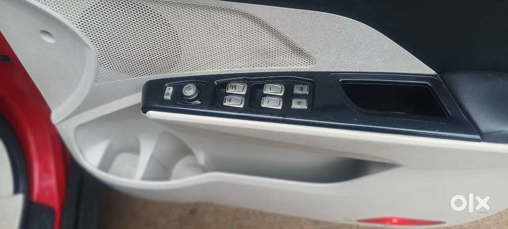 Mahindra Xuv300 W8 Option Diesel, 2019, Diesel
