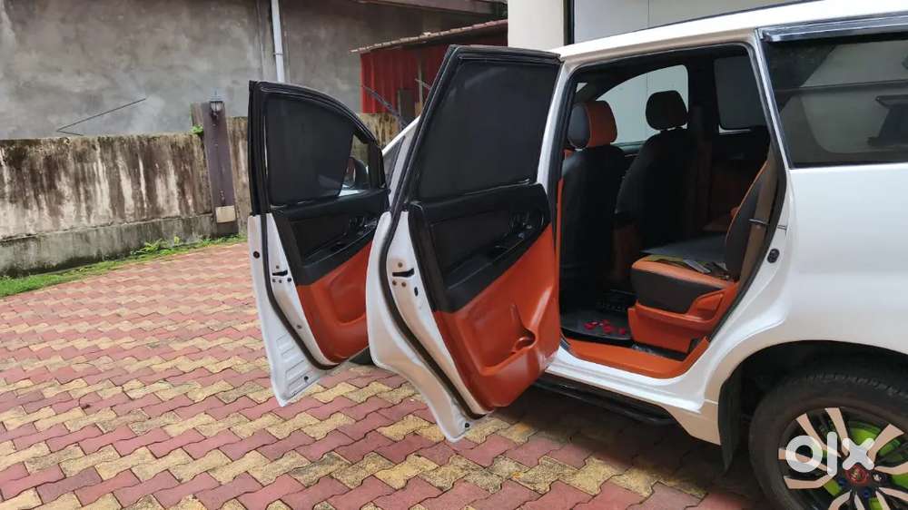 Toyota Innova 2.5 G 2013