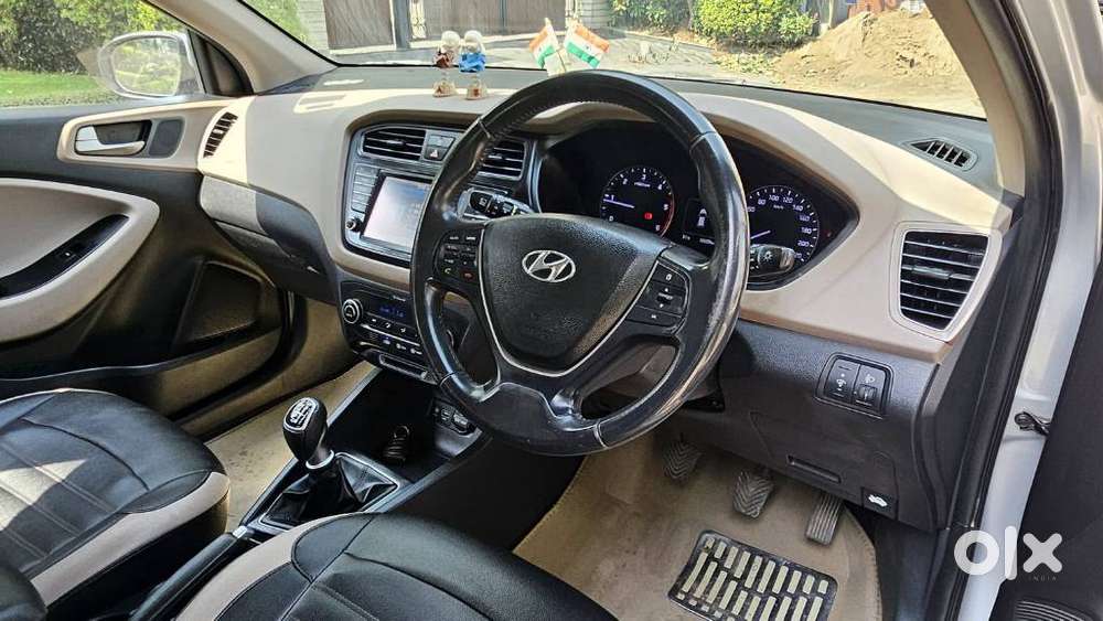 Hyundai I20 1.4 Asta (o) Crdi, 2015, Diesel