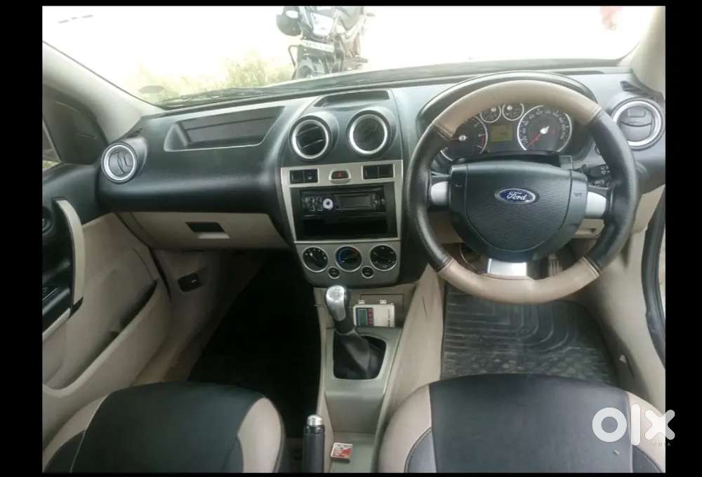 Well Maintained Interiors..engine Is Awesome..