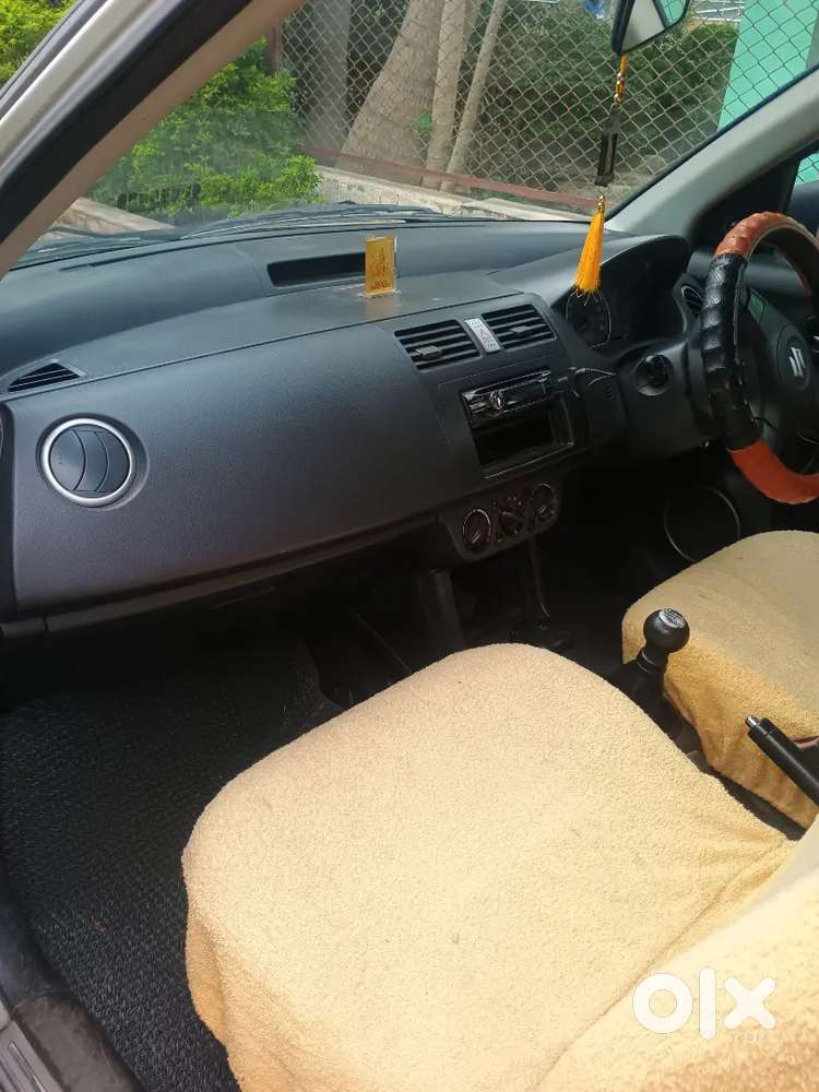 Maruti Suzuki Swift 2006 Petrol