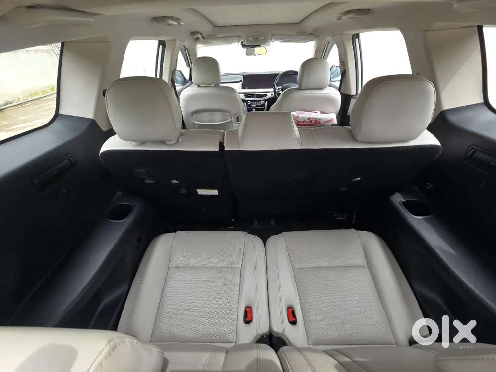 Mahindra Xuv700 Ax7l