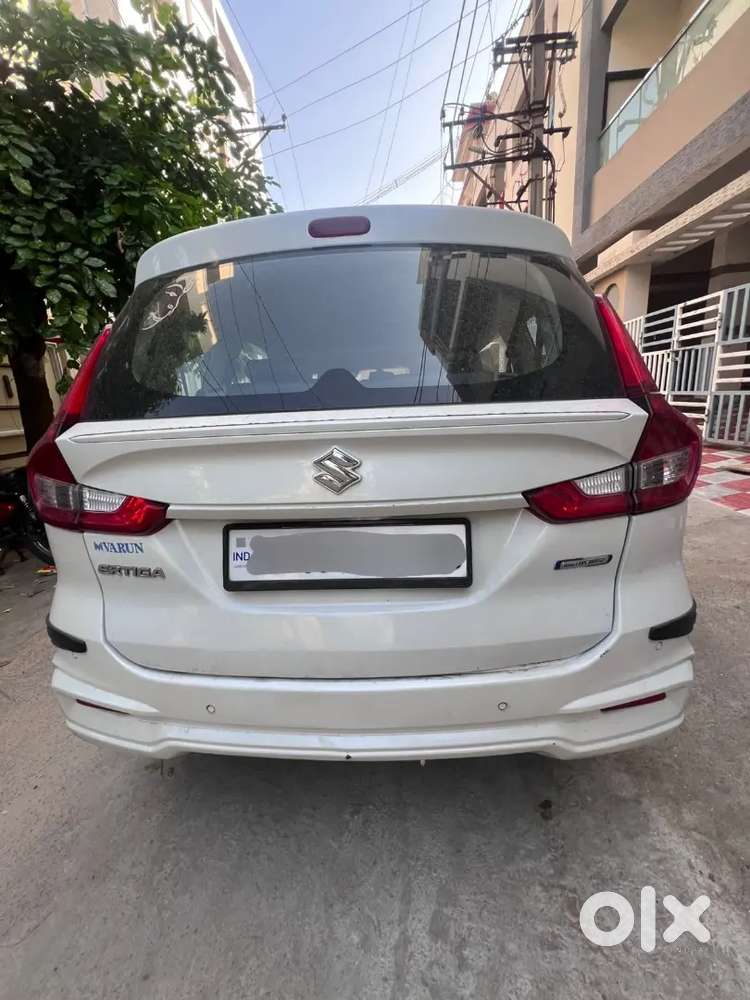 Maruti Suzuki Ertiga Vxi 2024