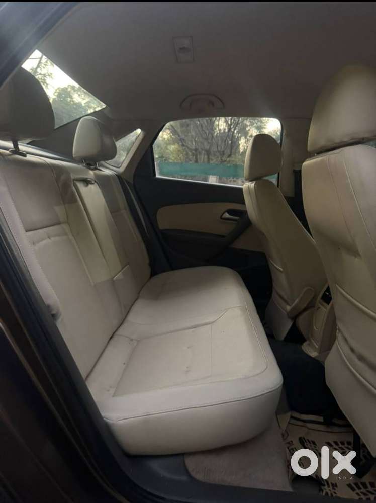 Volkswagen Vento 1.5l Tdi Highline Plus At Diesel, 2015, Diesel