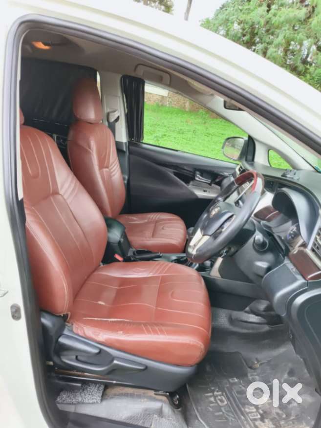 Toyota Innova Crysta 2.7 V, 2019, Diesel