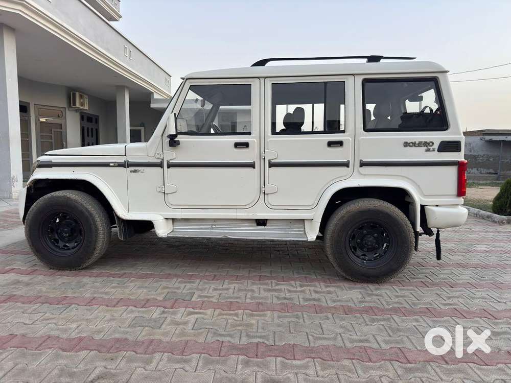 Mahindra Bolero 2012