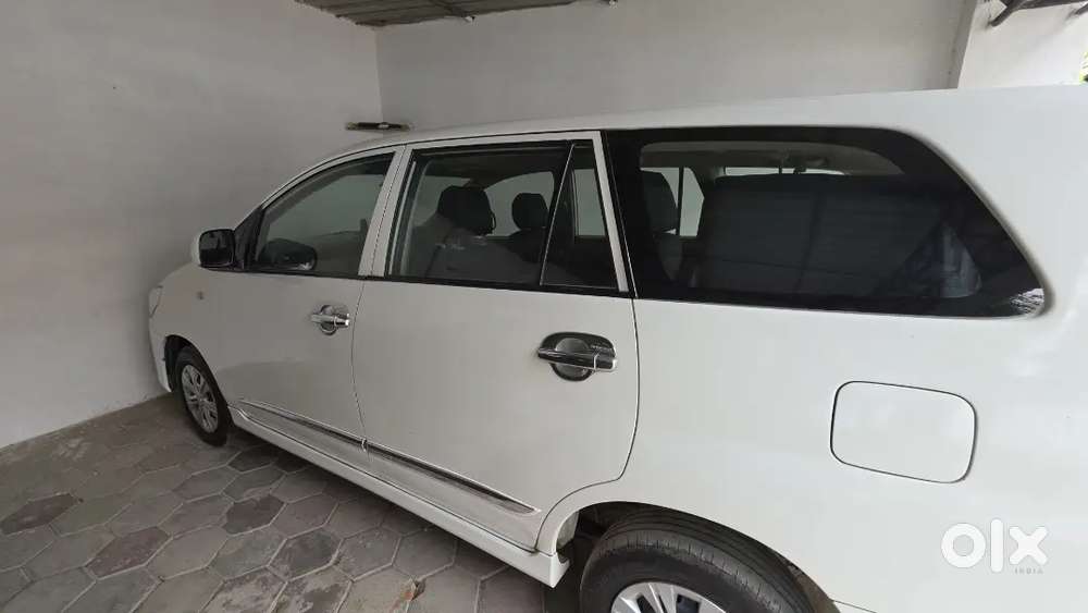 Toyota Innova 2.5 Gx 2014