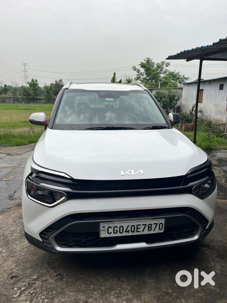 Kia Carens 2025 Petrol
