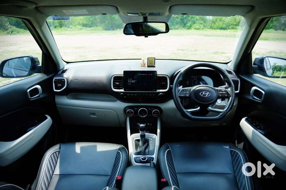 Hyundai Venue 1.0 Sx (o) Turbo Dct, 2023, Petrol