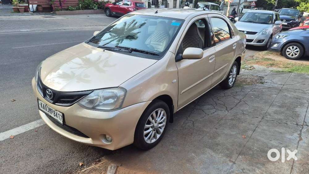 Toyota Etios 2010-2012 V, 2011, Petrol