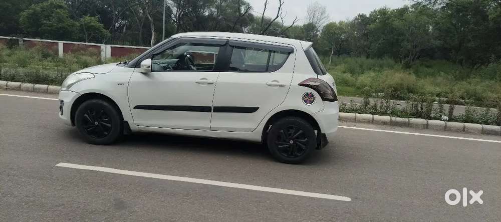 Swift Vxi Petrol Maruti 2017