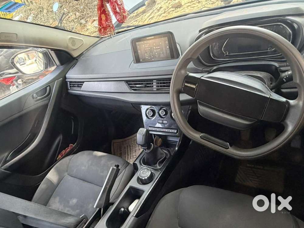 Tata Nexon 2024 Petrol Well Maintained