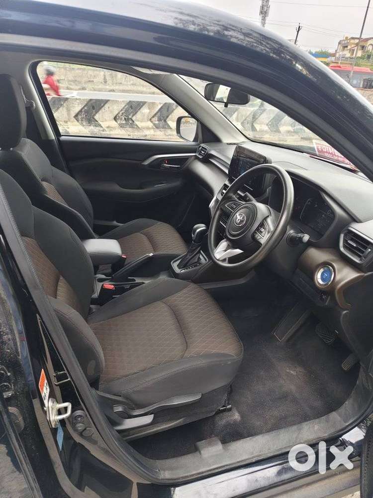 Toyota Urban Cruiser Hyryder 1.5 S Neo Drive At, 2025, Petrol