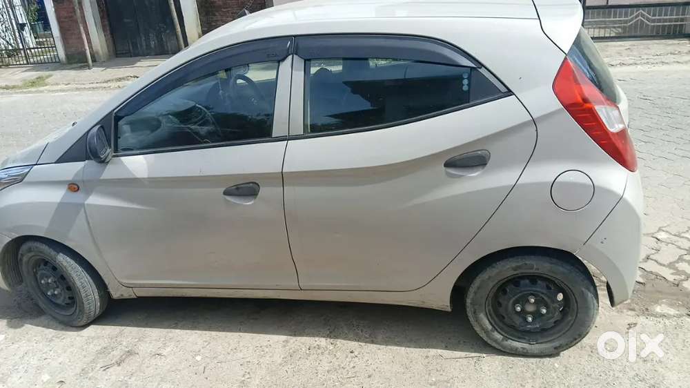 Hyundai Eon Magna 2012 Petrol