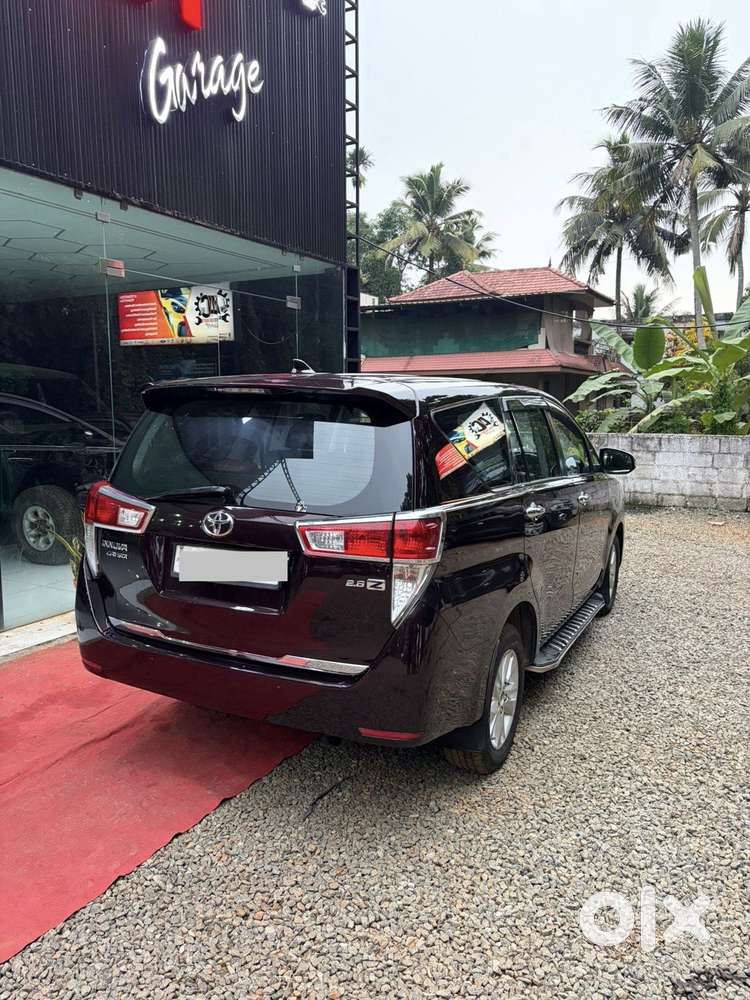 Toyota Innova Crysta 2.8 Zx At, 2017, Diesel