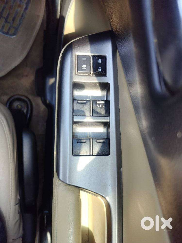 Honda City V Mt Sunroof, 2015, Diesel