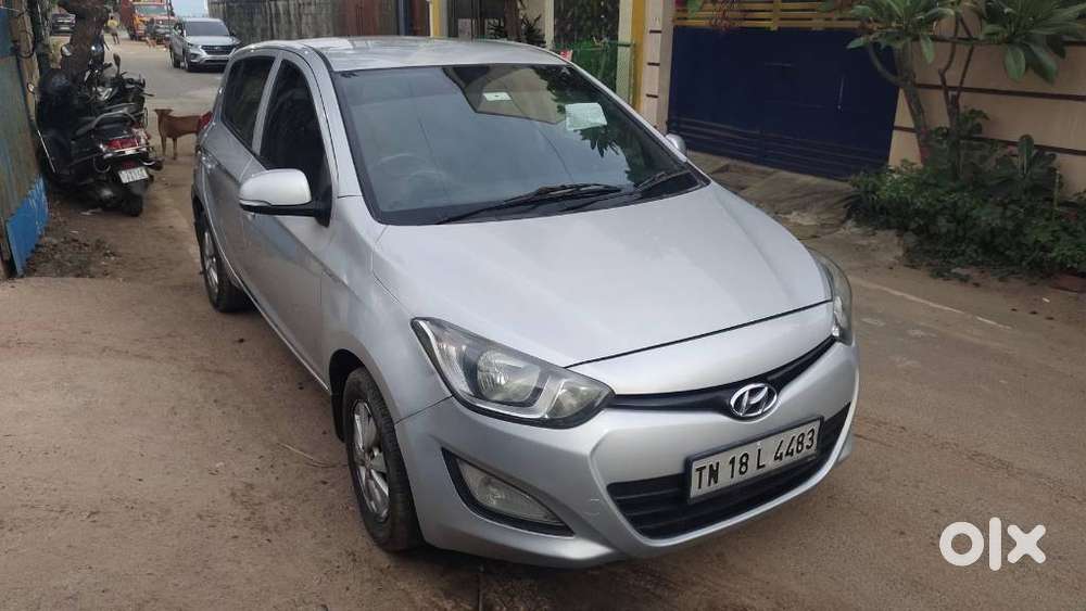 Hyundai I20 Sportz At 1.4, 2012, Petrol
