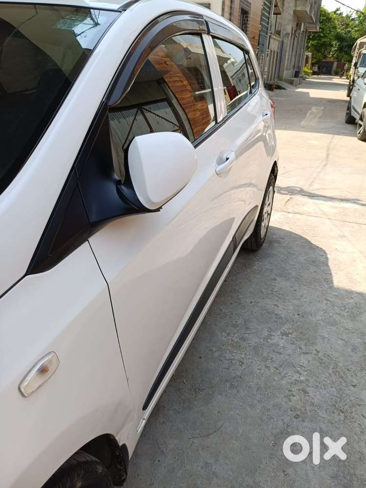 Hyundai Grand I10 2016 Diesel Good Condition