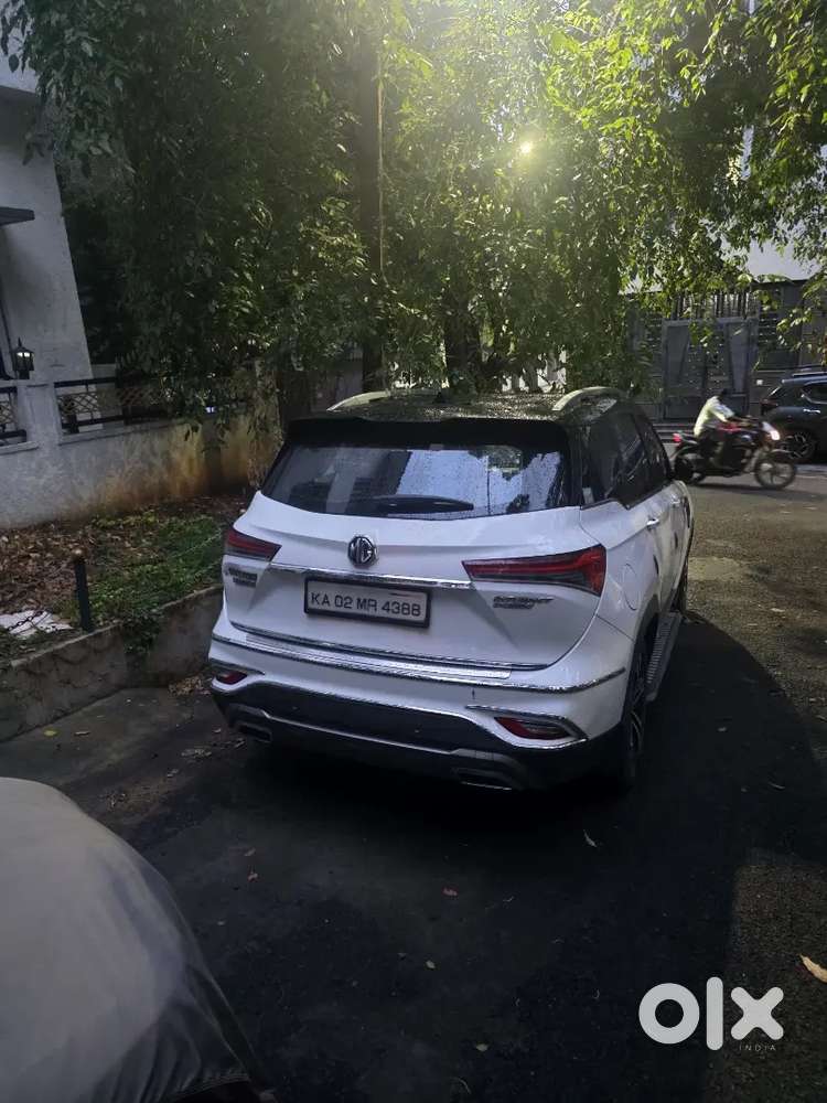 Mg Hector Toped Variant