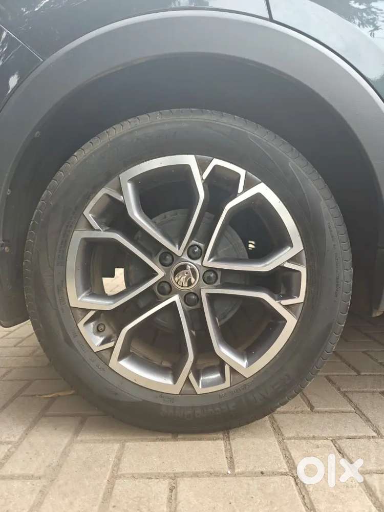 Skoda Kushaq Showroom Maintained  For Sale (used And Owned By A Lady)