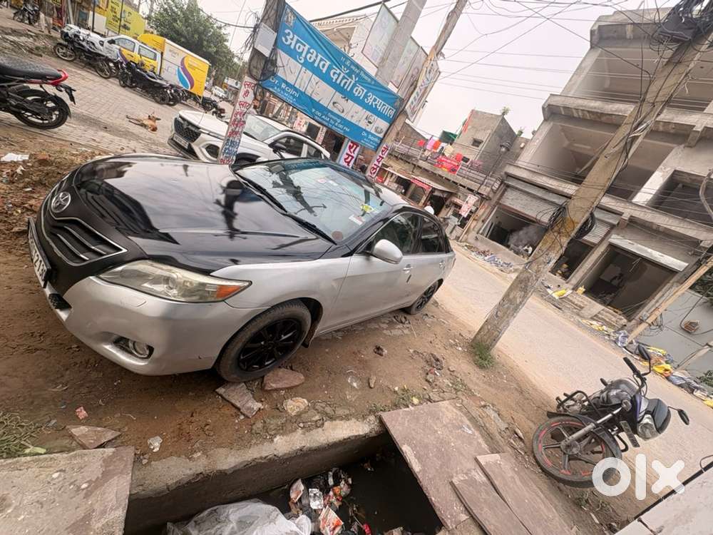 Toyota Camry 2011 97000 Km