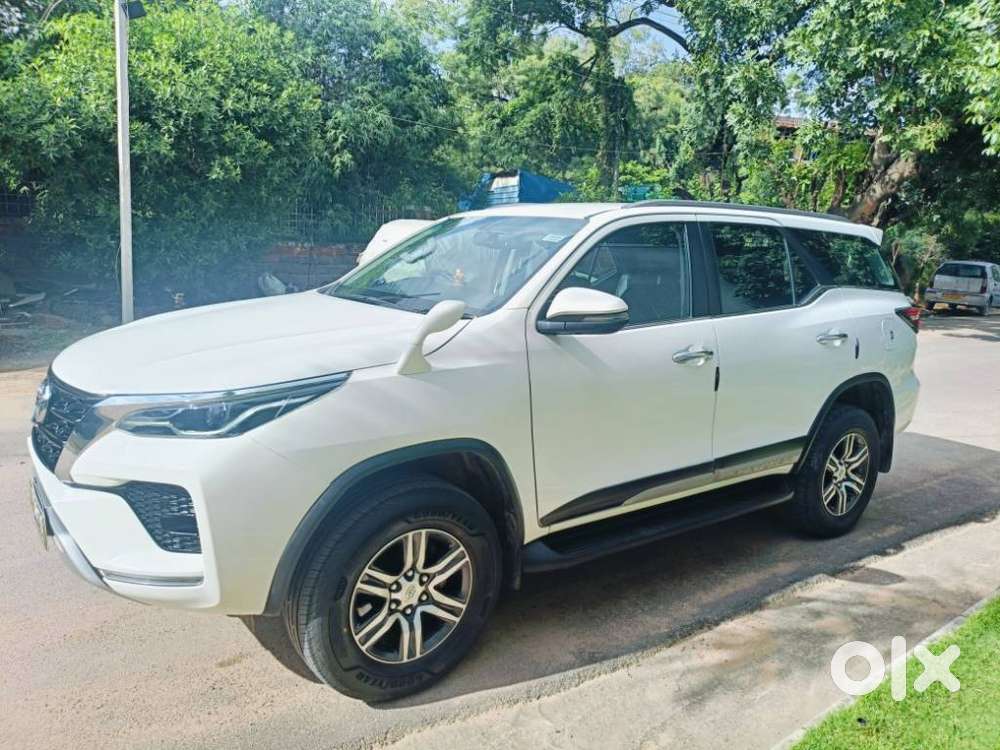 Toyota Fortuner 4x2 At 2.8 Diesel, 2023, Diesel