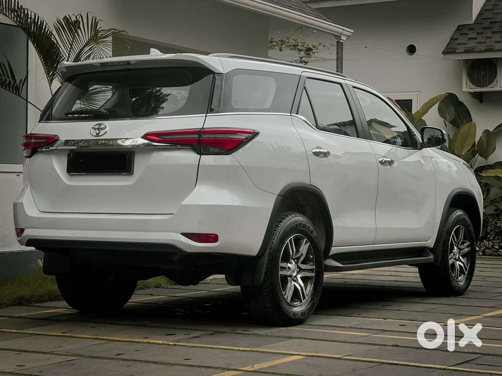 Toyota Fortuner 4x2 At 2.8 Diesel, 2023, Diesel