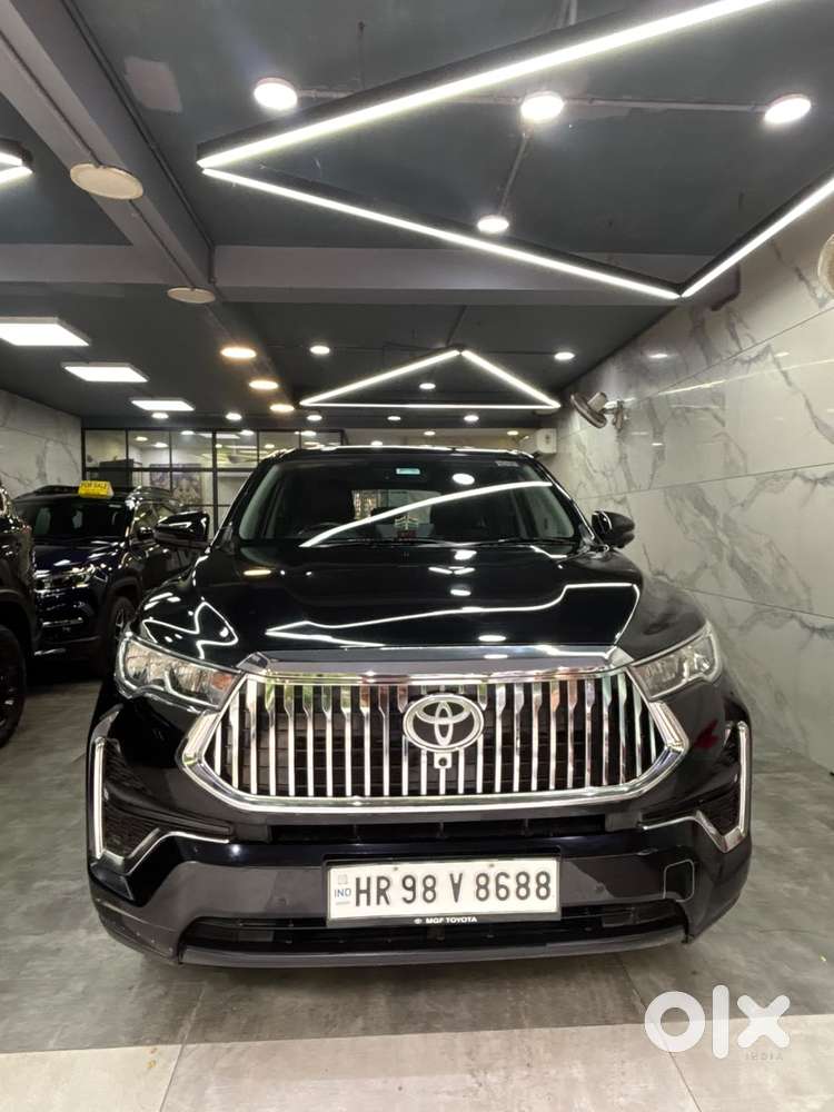 Toyota Innova Hycross 2.0 Vx Hybrid 7 Str, 2025, Petrol