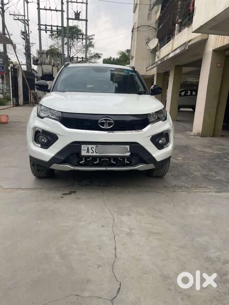 Tata Nexon Xz Plus S (top Model)