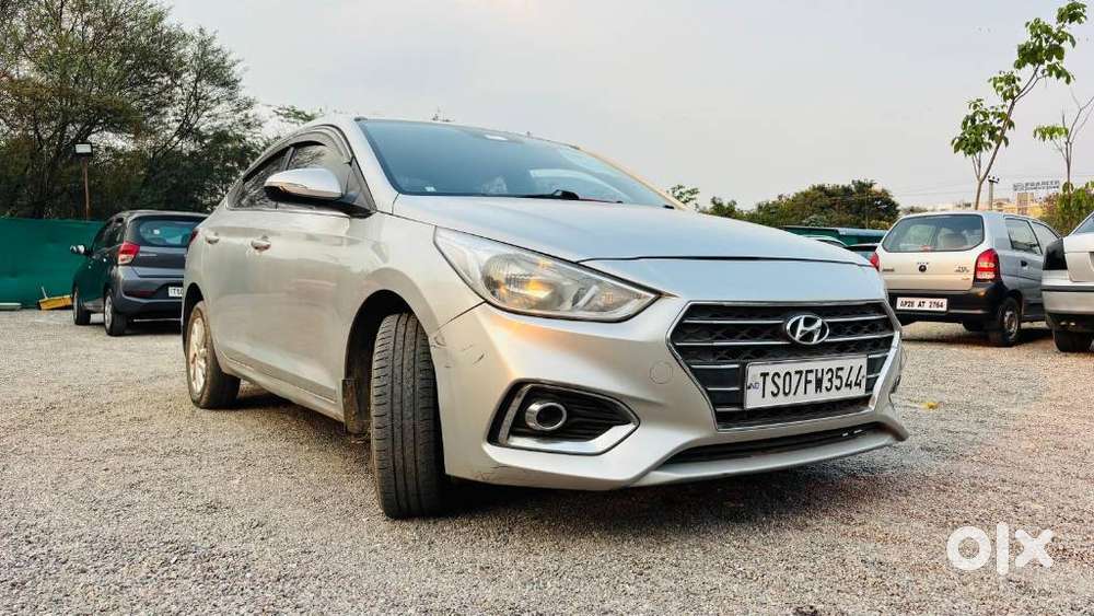 Hyundai Verna Crdi 1.6 At Ex, 2017, Diesel